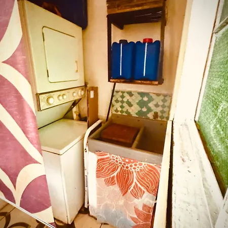 Studio-Apartment Near The Arch! Antigua Buitenkant foto