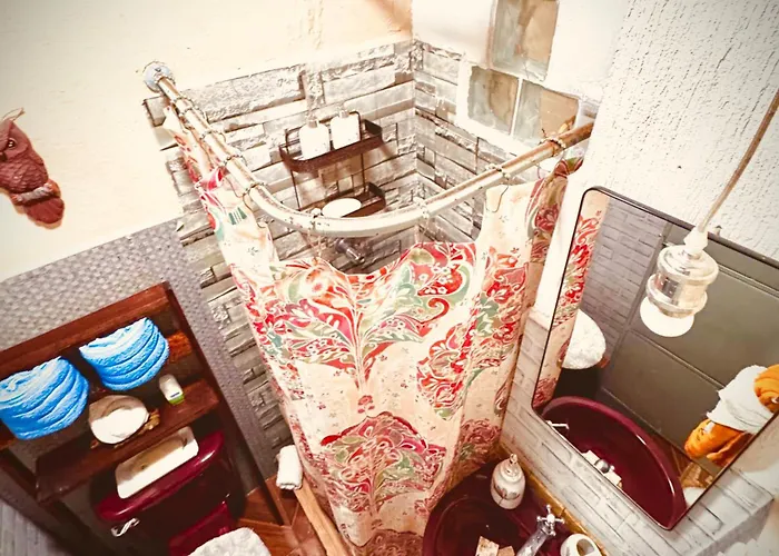 Studio-Apartment Near The Arch!
